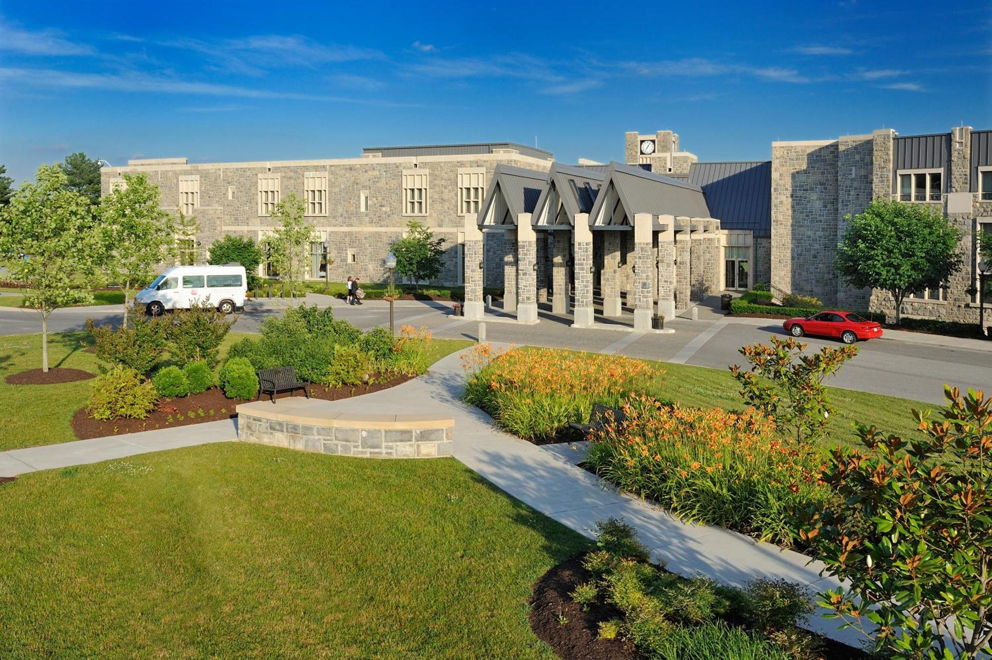 The Inn At Virginia Tech - On Campus 布莱克斯堡 外观 照片